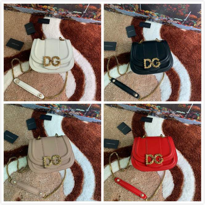 Picture of Dolce Gabbana Handbags _SKUfw79280286fw
